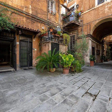 Via Del Moro Charming Trastevere Mimi & Coco